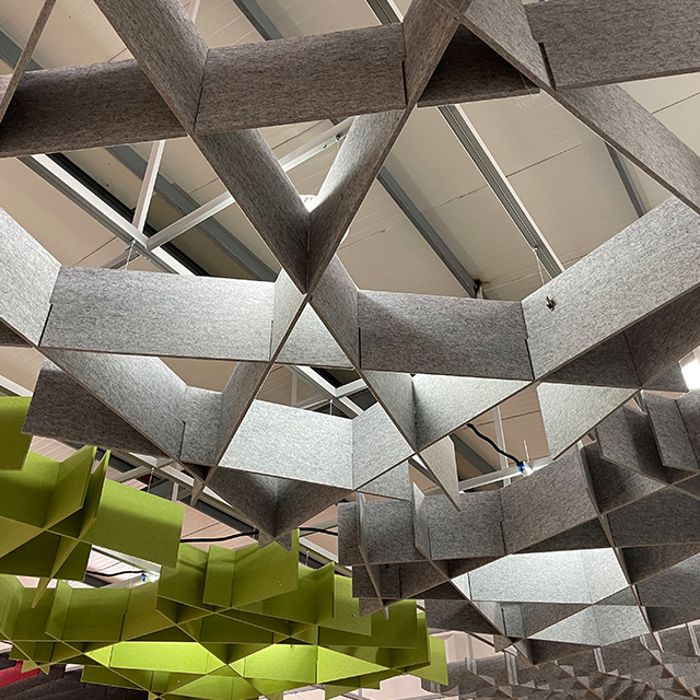 Onregelmatige akoestische plafondmodules